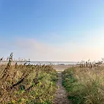 Strandblick - Dorf 1 07 * Priwall