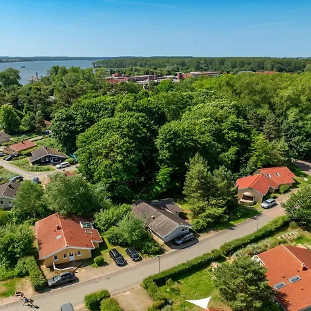 Strandblick - Dorf 1 07 * Priwall