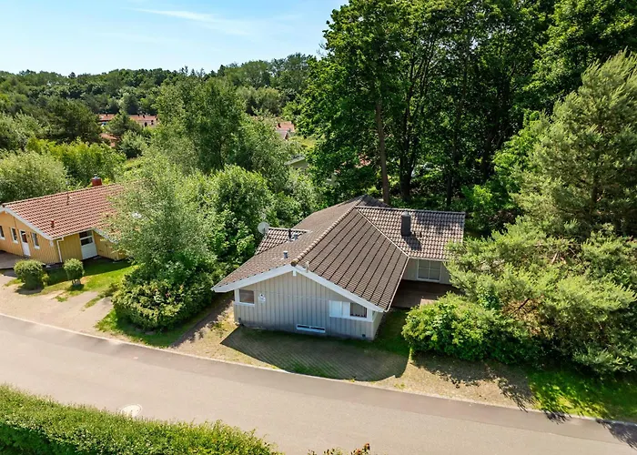 Strandblick - Dorf 1 07 *